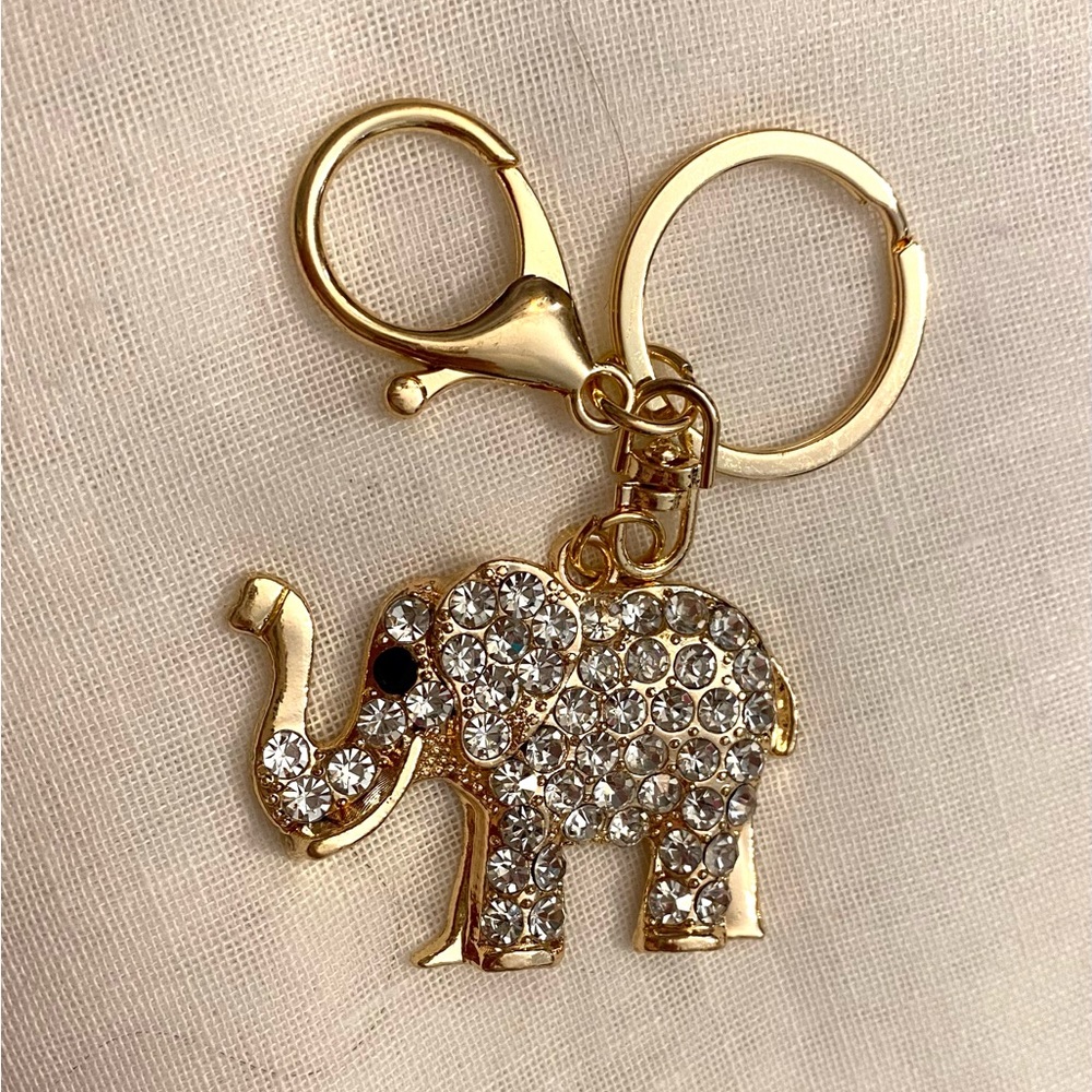 Remember This Elephant Keychain with Crystals
